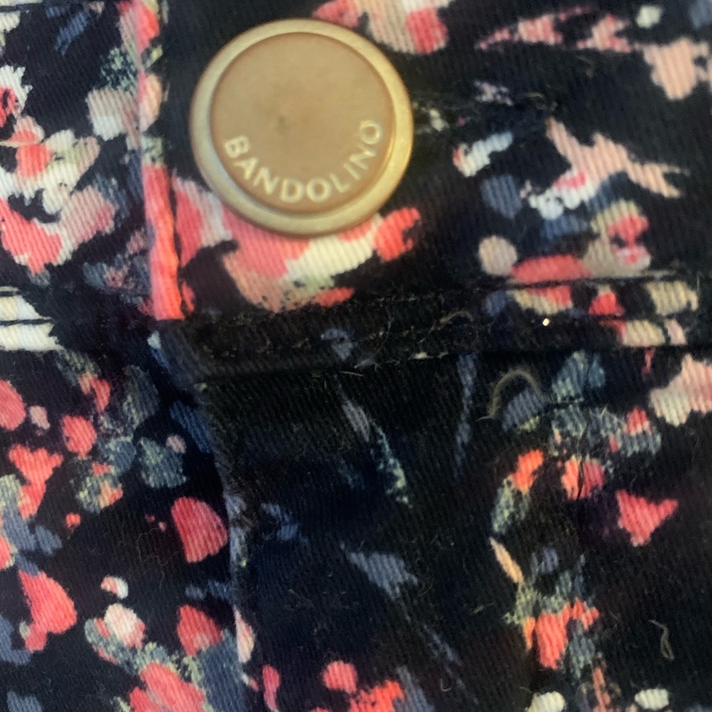 Pre Owned Women’s Juniors Bandolino Skimmer Capri Style Pants Floral Sz 10 - Picture 11 of 12